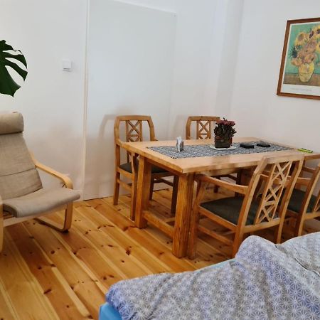 Apartamento Fewo Garten - Eigener Eingang- Wlan-Parkplatz,Netflix, Terrasse,Doppelbett Und Schlafcouch Oberhausen  Exterior foto